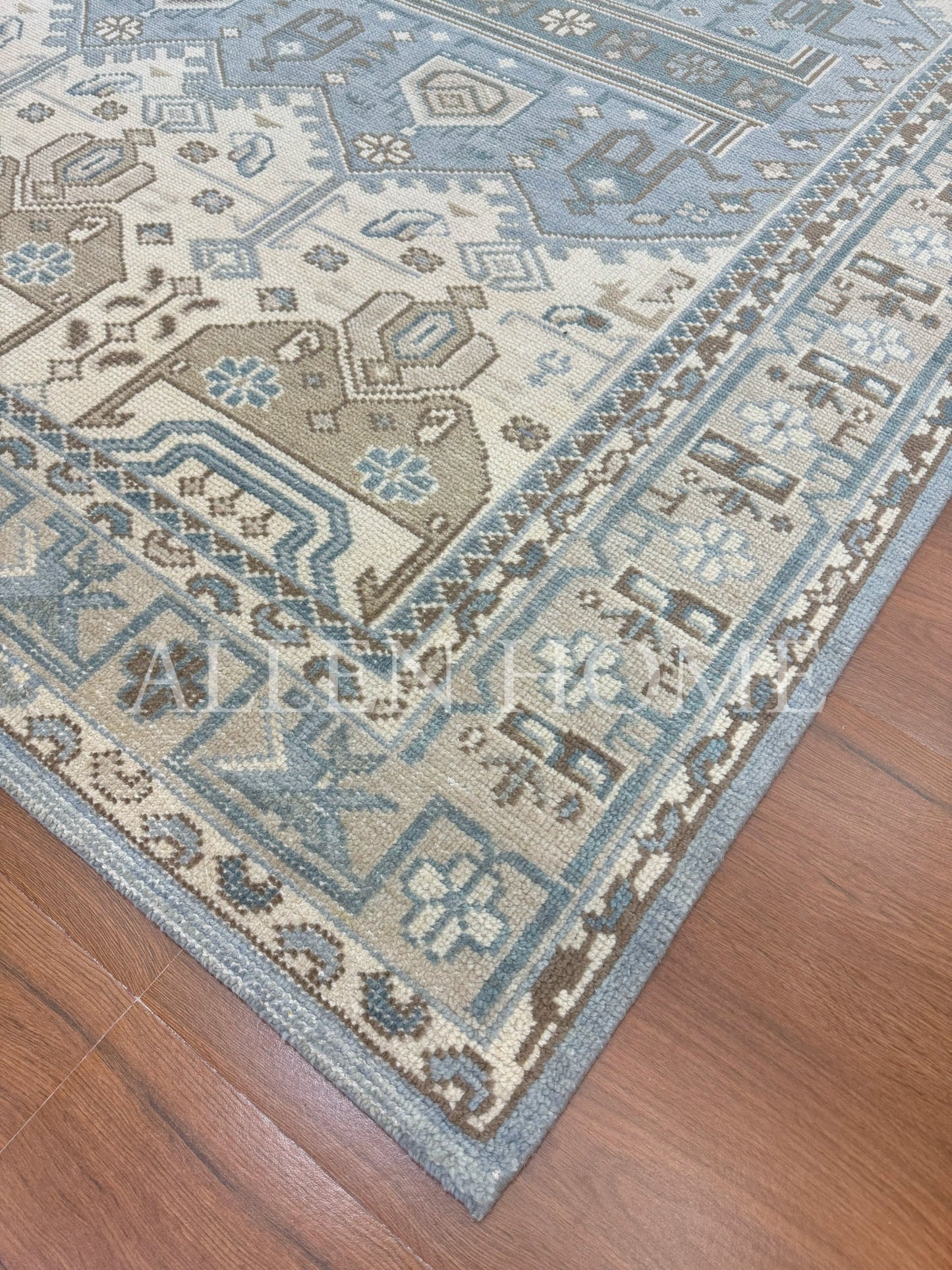 Nicolette Hand Knotted Wool Area Rug