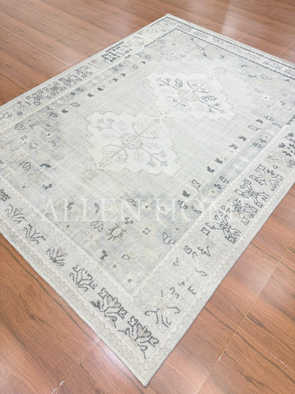 Aurelia Gray Oushak – Hand Knotted Wool Area Rug