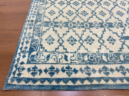 Sapphire Lattice – Hand Knotted Wool Area Rug 7x10