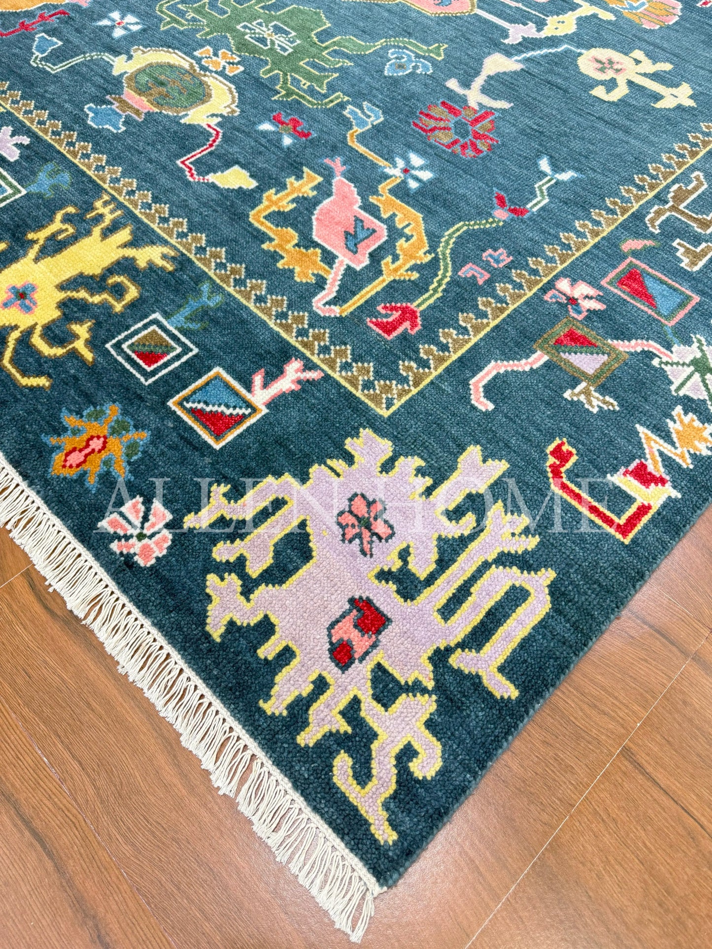 Beatrix Hand Knotted Wool Area Rug