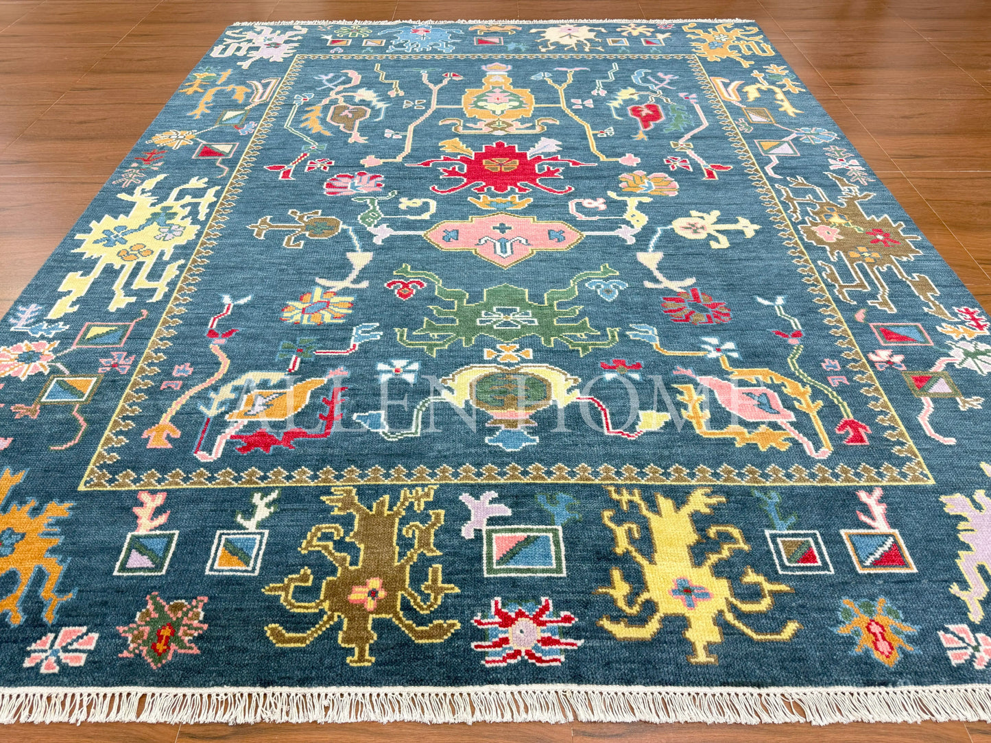 Beatrix Hand Knotted Wool Area Rug