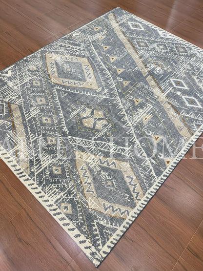 Tribal Echo – Hand Knotted Wool Area Rug 8x10